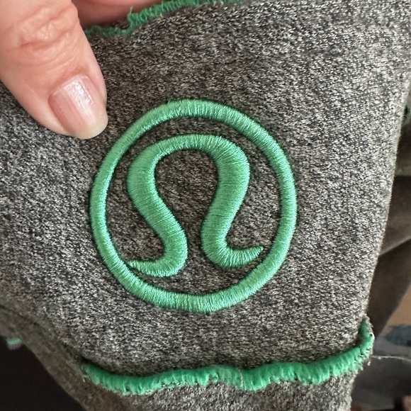 lululemon athletica Gray and Green full zip scuba Hoodie - Picture 4 of 14